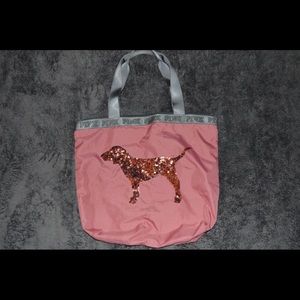 VS pink tote